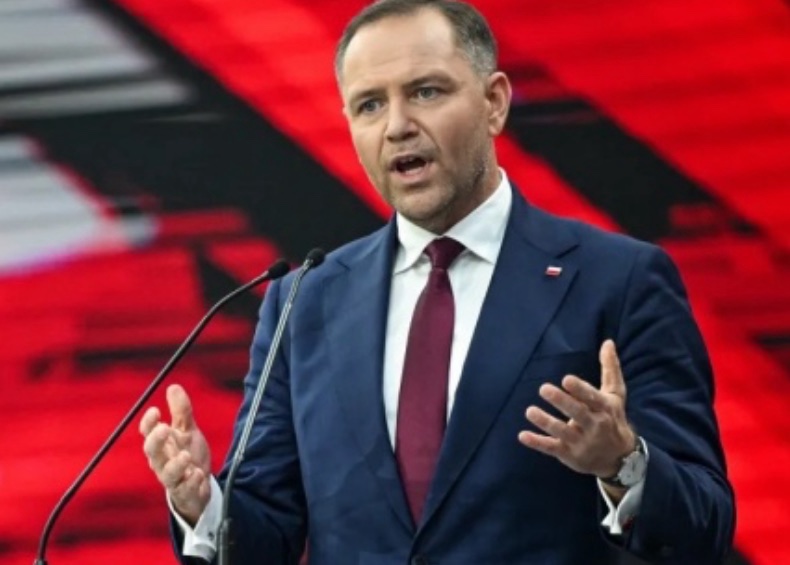 Новий президент Польщі вимагає в Німеччини репарацій за Другу світову війну