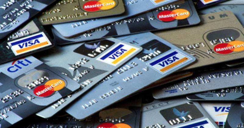 Скільки грошей можна переказувати собі на картку?