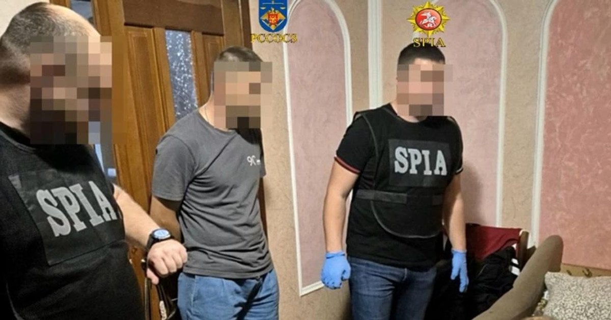 Прикордонник у Молдові обкрадав ухилянтів і повертав їх в Україну