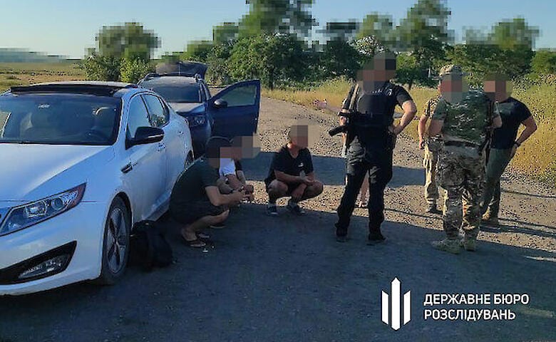 Прикордоннику повідомили про підозру