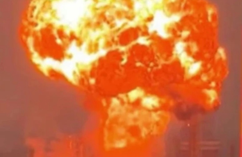 В Росії зупиняються заправки через “форс-мажори” на НПЗ – росЗМІ