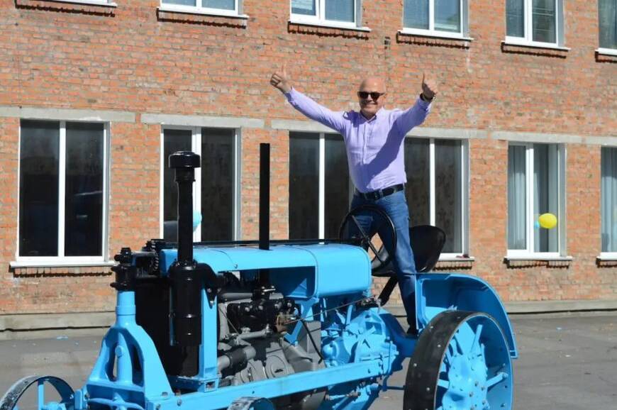 На Вінниччині відновили 100-річний трактор