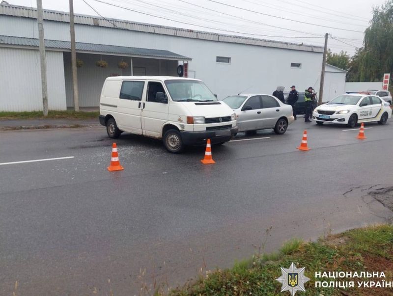 Поліція Вінниччини розслідує обставини трьох ДТП, у яких травмувалось троє водіїв