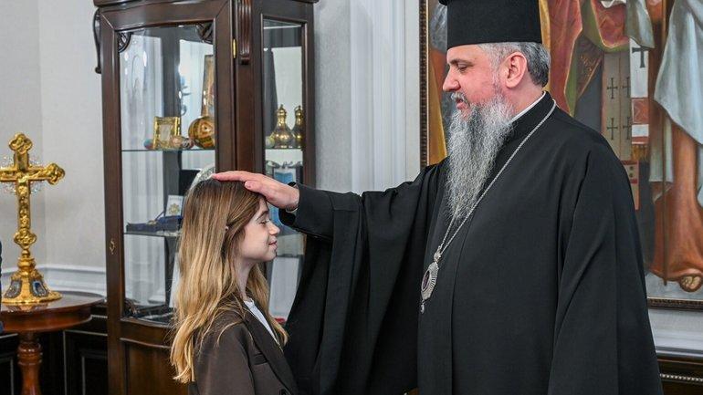 10-річна співачка зібрала мільйони гривень для ЗСУ