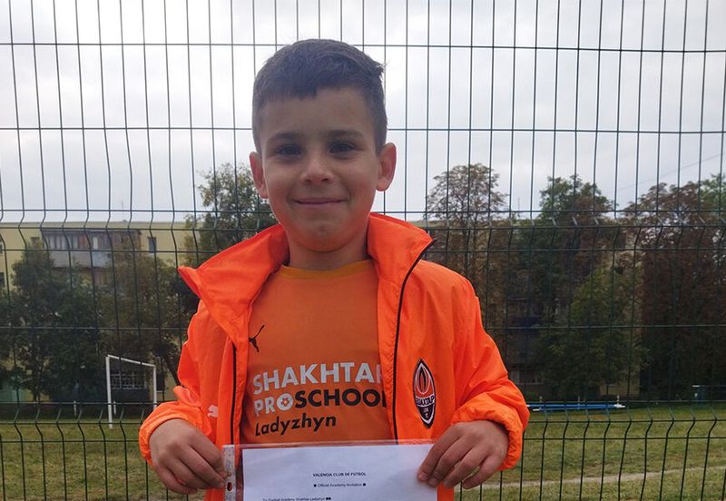 Юного футболіста з Ладижина запросили до академії іспанської «Валенсії»