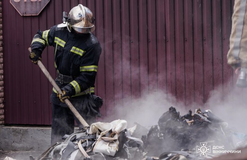 Пожежа біля залізничного вокзалу