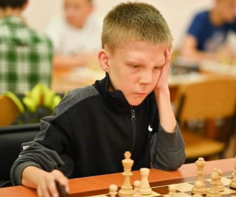 Президентську стипендію призначили шахісту Артему Андрієнку з Вінниці