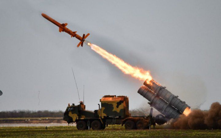 Ракети-дрони «Паляниця» та «Рута», масове застосування «Лютого»: Україна нарощує можливості для ураження глибоких тилів ворога