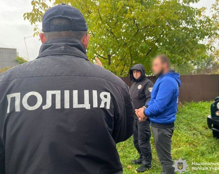 Поліція оголосила підозру чоловіку, який причетний до вбивства неповнолітньої на Вінниччині