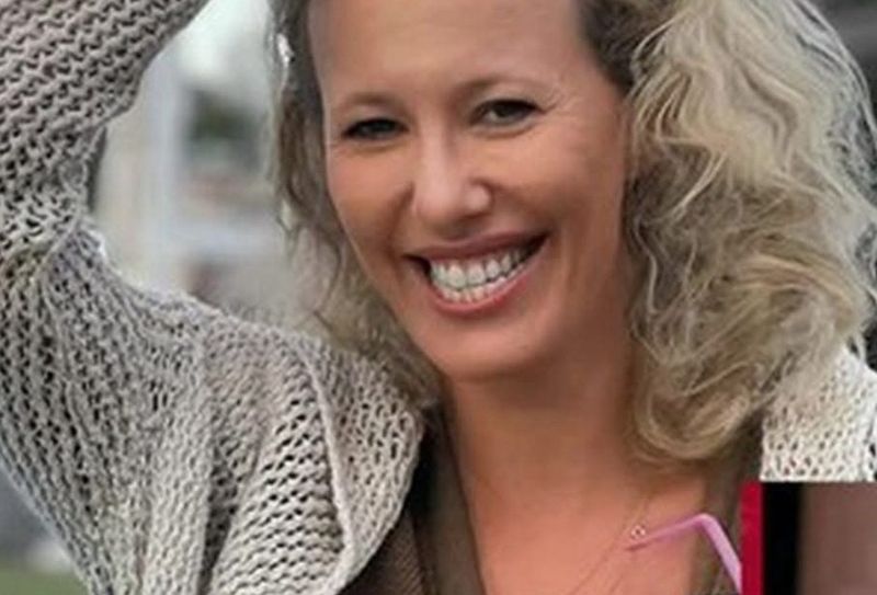 Просто про «складне» або як через Ксюшу промацують гнилизну відомих українських «ліц»