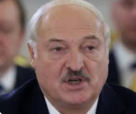 Лукашенко відреагував на слова Зеленського, який назвав його “старою людиною”