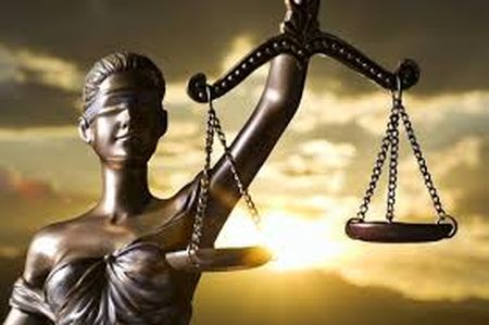 Винесли вирок відомому адвокату за спробу підкупу прокурора