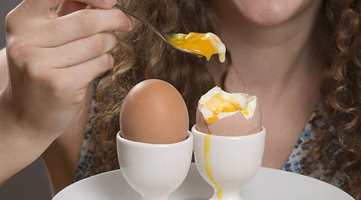 Що можна з’їсти на ніч, якщо дуже хочеться їсти?