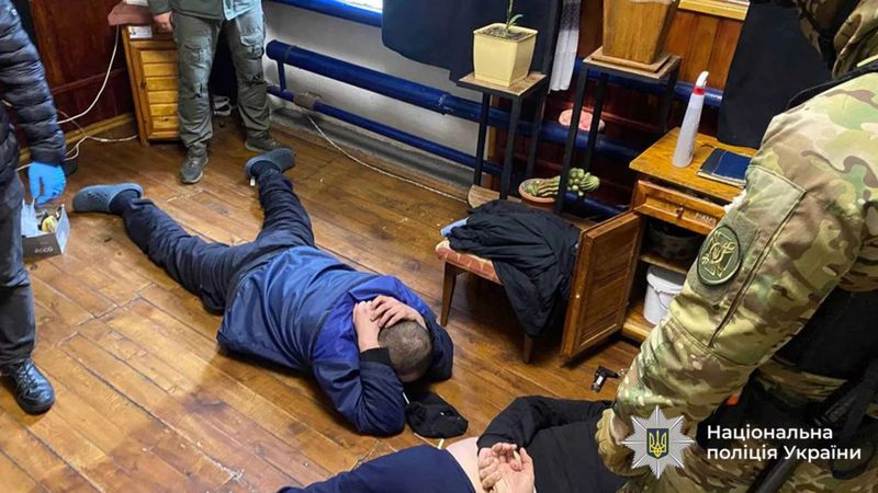 На Вінниччині перекрили канал постачання наркотиків до колонії