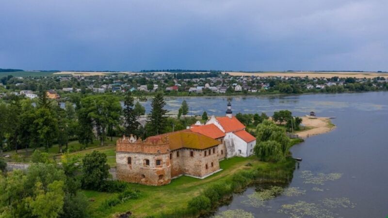 Старокостянтинову присвоїли звання «Міста-героя»
