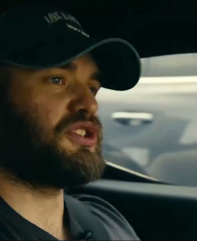 У Києві в автомобілі виявили тіло блогера з простреленою головою — Нацполіція