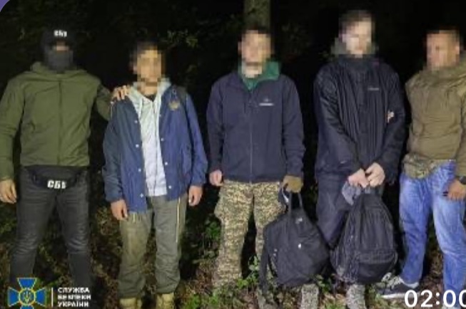 Викрили ще 20 організаторів «ухилянтських схем» у різних регіонах України