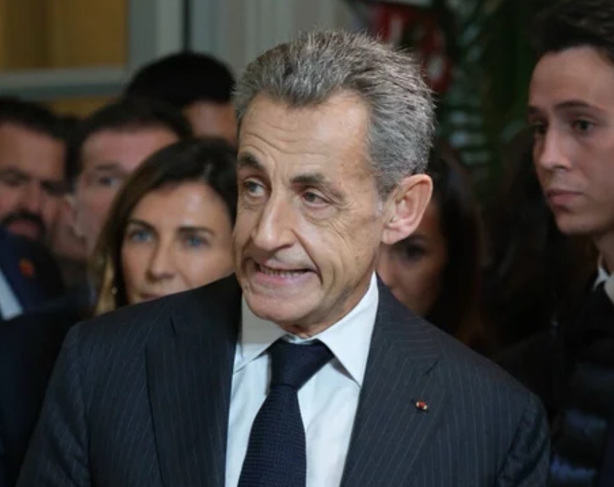 Експрезидент Франції сяде в тюрму з вівторка