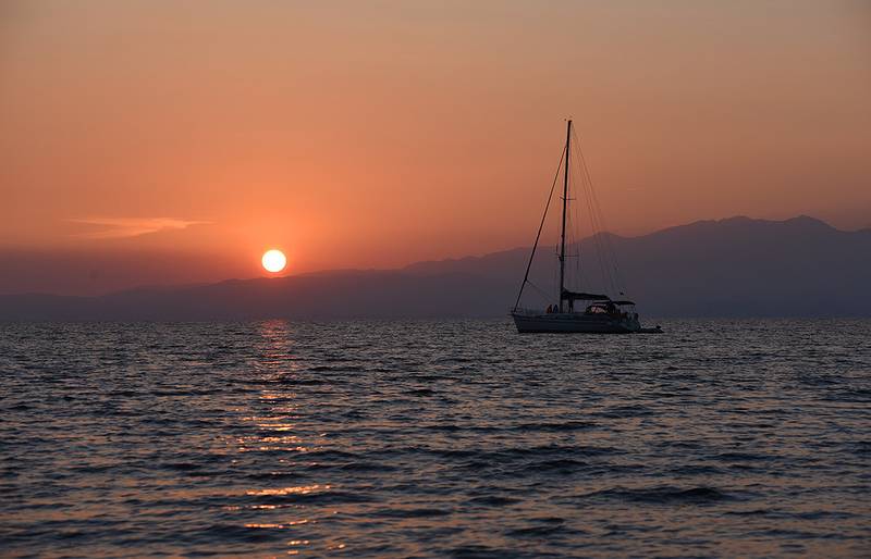 Фотогалерея «33-го каналу» «Світ навколо нас»