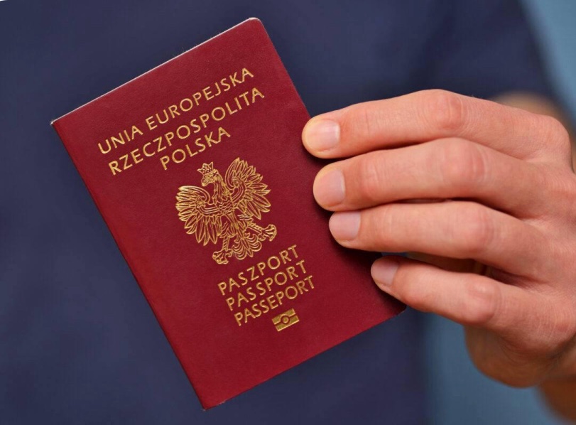 Польща посилює процедуру надання громадянства для іноземців