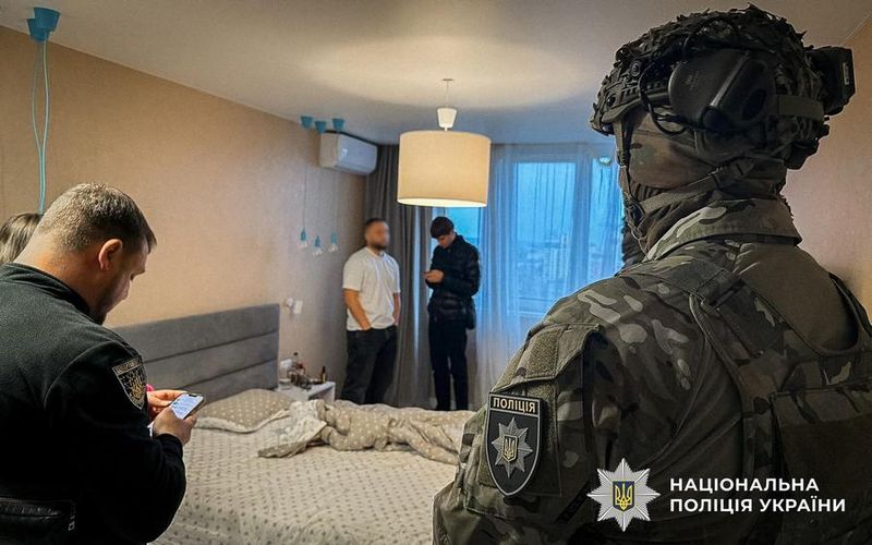 Міжнародну банду кібершахраїв викрили в Україні