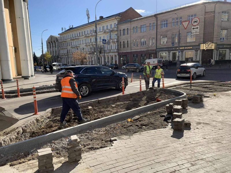 У центрі Вінниці сьогодні призупинять рух ділянкою вулиці Архітектора Артинова