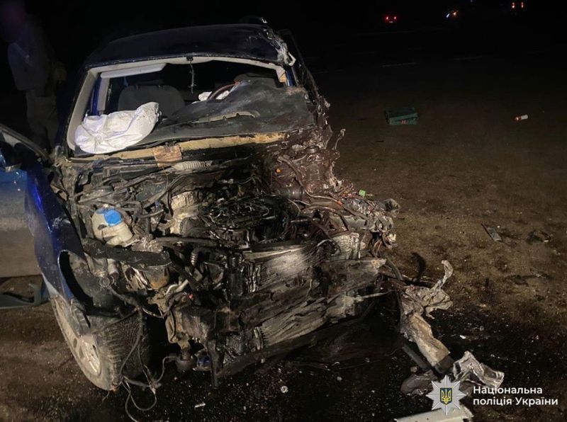 Автотроща трьох авто – легкових та вантажівки сталась у Жмеринському районі