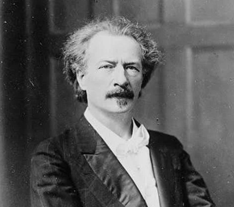 Що не так з Педеревським?