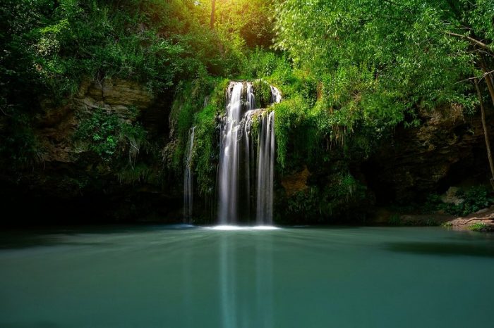 Фото водоспаду Бурбун стало найкращим з Хмельниччини у конкурсі «Вікі любить Землю»