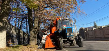 Чому у Вінниці вводять обмеження на вуличні паркування




														Ігнорування вимог міськради обійдеться "в копійку"