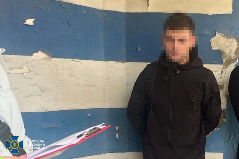 СБУ та Нацполіція викрили іноземця, який на замовлення рф займався підпалами в Україні