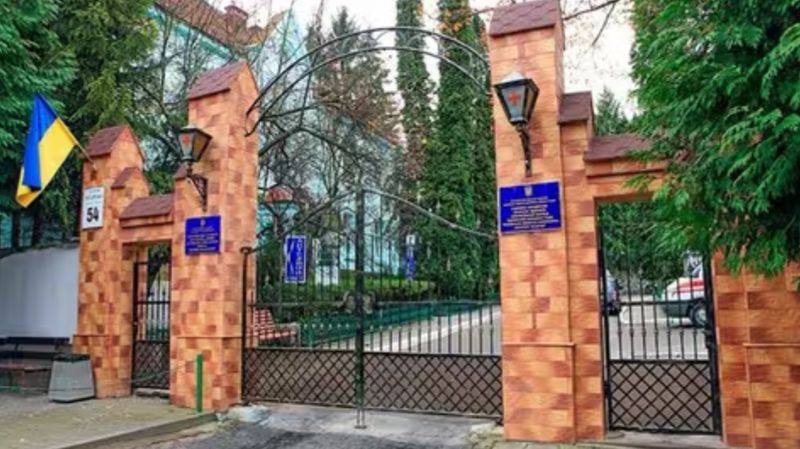 У львівському ліцеї: кількість хворих зросла до 23