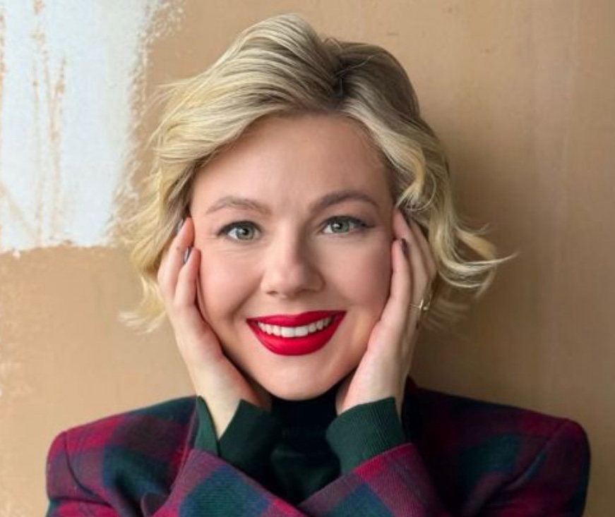 Відома телеведуча вперше стане матірʼю у 36