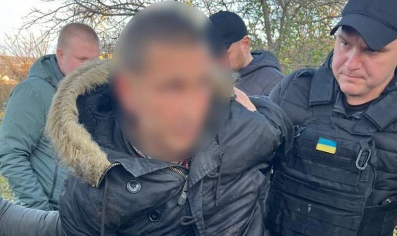 Вбив військового прикинувшись продавцем авто