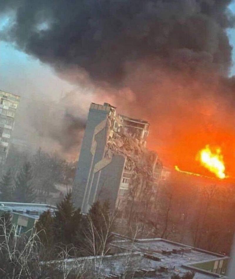 “Це пекло”: посол ЄС про наслідки удару РФ у Тернополі, де загинули щонайменш 15 людей, більше 50 поранених