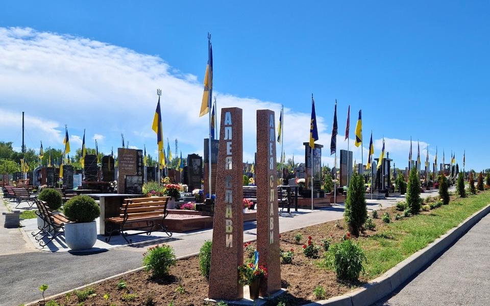 Сабарівське кладовище у Вінниці майже заповнене