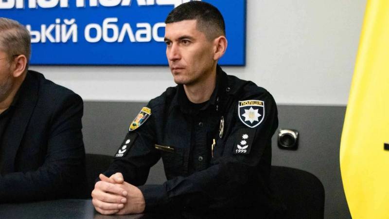 Начальника патрульної поліції Вінниччини Редвана Усеінова перевели у Чернівці