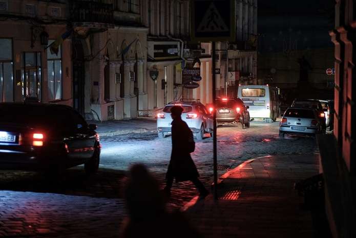 “Закликаємо користувачів вимкнути зайве освітлення”, – Рада оборони Вінниччини