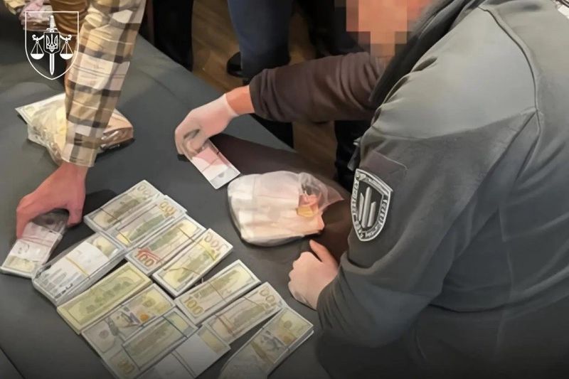 Після загибелі військового слідчі вийшли на схему поборів у частині на Хмельниччині.