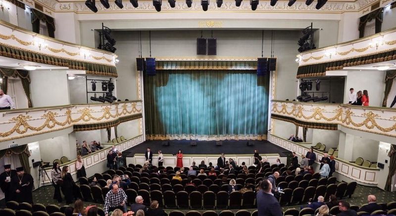 МЗС засудило танці на кістках у Маріуполі