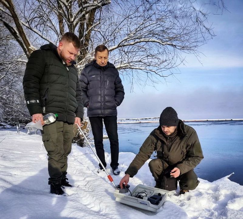 Залишки мазуту в Ладижинському водосховищі