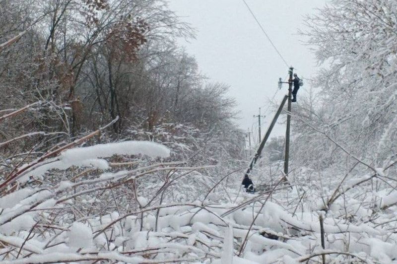 До ракетних атак додався “крижаний дощ”