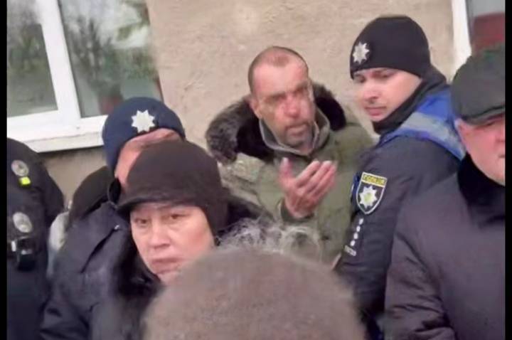 За що побили керівника районних електромереж у Могилеві-Подільському на Вінниччині