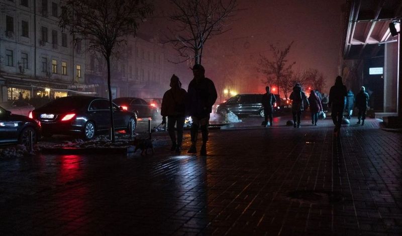 710 тисяч споживачів у Києві досі без електрики