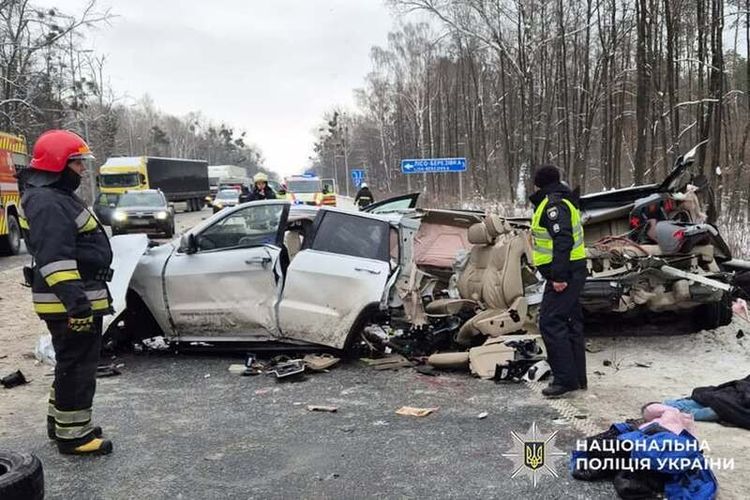 В аварії загинула дитина та батько