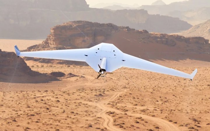 Україна отримала від Франції дрони для розвідки й ударів на великі відстані