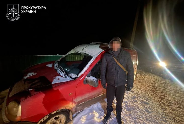 На Вінниччині затримали перевізника за сприяння незаконному перетину кордону