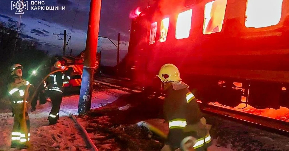 Боєць 93-ї бригади врятував десятки людей з обстріляного окупантами поїзда