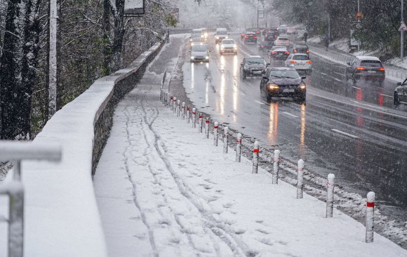 Українські дороги буквально перетворилися на ковзанку