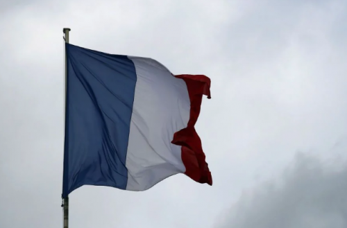 Франція не братиме участі в закупівлі американської зброї для України